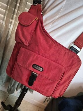 Baggallini Crossbody Sling Bag,  "Uptown Slim Sling" or "Urban Messenger"